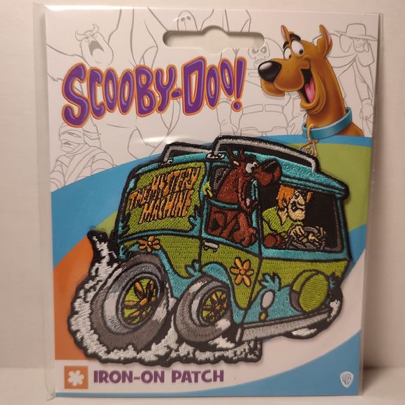 Scooby Doo Munchies Run Iron On Patch Official Cartoon Network Collectible - Picture 1 of 2